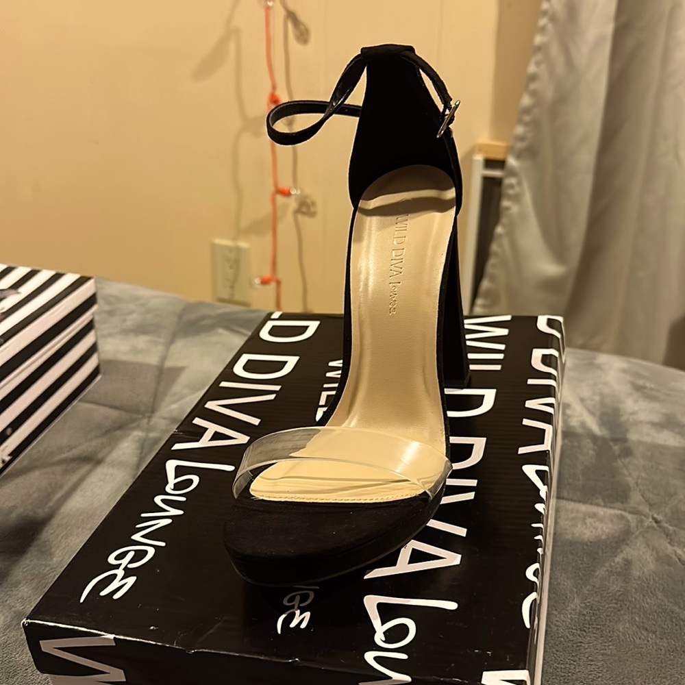 Wild Diva never worn super cute